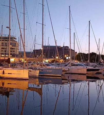 Appuntamento Al Porto Semesterbostad