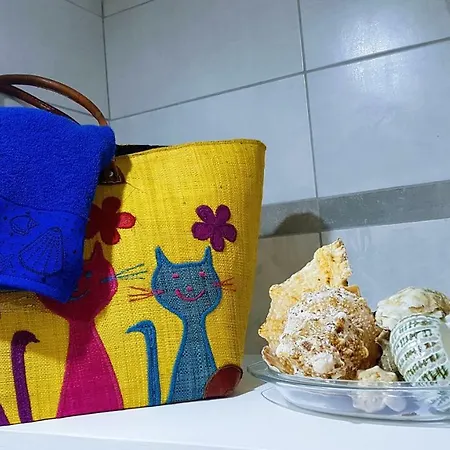 Appuntamento Al Porto Савона
